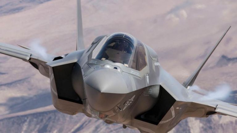 موقع يكشف الأسباب التي تعوق حصول قطر على مقاتلات F-35