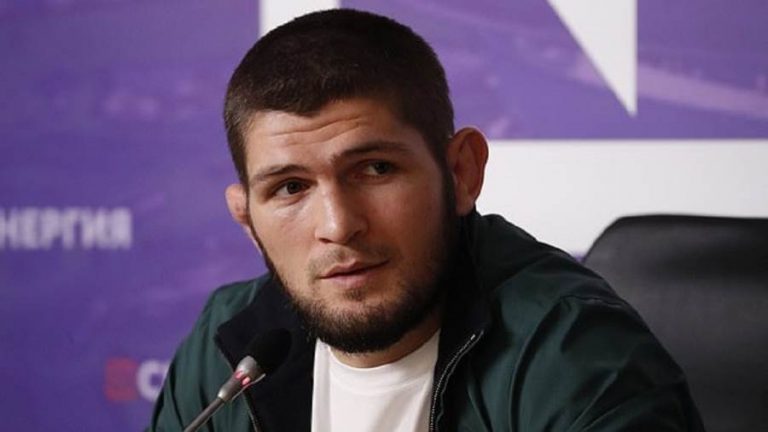 حبيب نورمحمدوف يغلق الباب أمام عودته إلى UFC