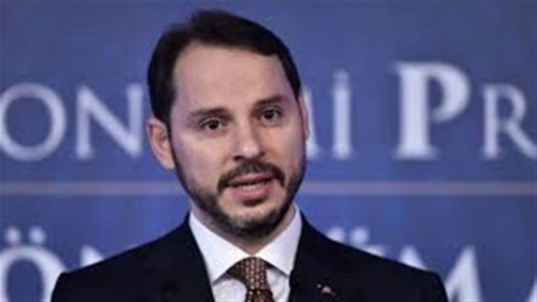 قبل استقالته.. صهر أردوغان اقترض 245 مليار ليرة