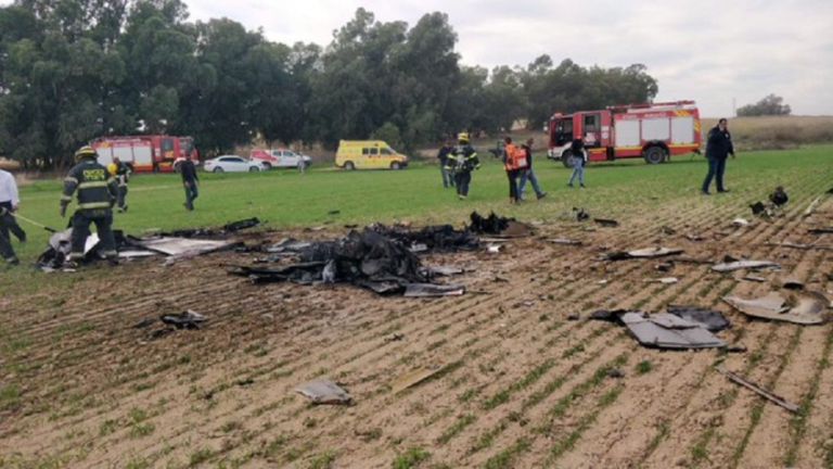 مقتل شخصين في تحطم طائرة خفيفة جنوبي إسرائيل