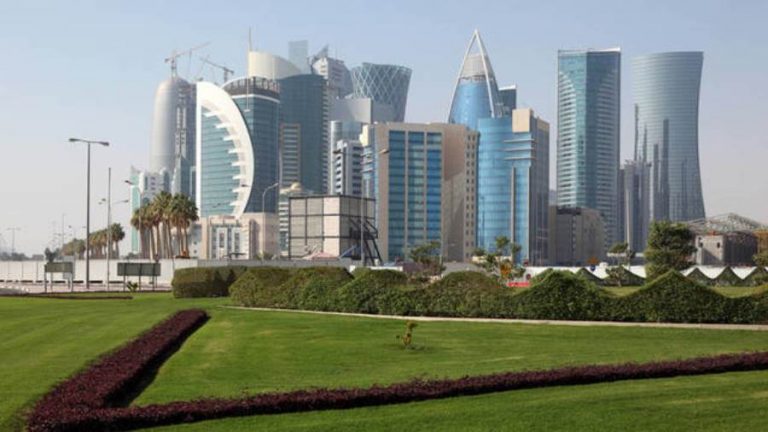 سوق العقارات بقطر.. تحت رحمة الأجانب (فيديوجراف)