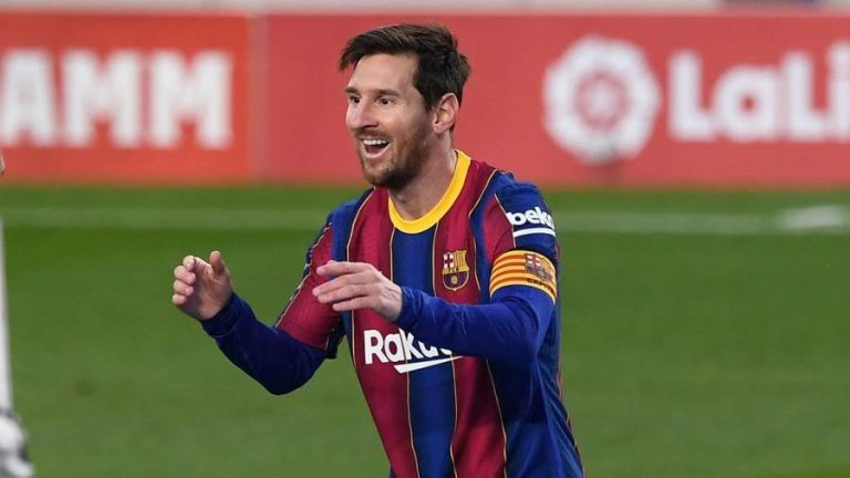 تقرير: ليونيل ميسي أبلغ خوان لابورتا برغبته في البقاء مع برشلونة