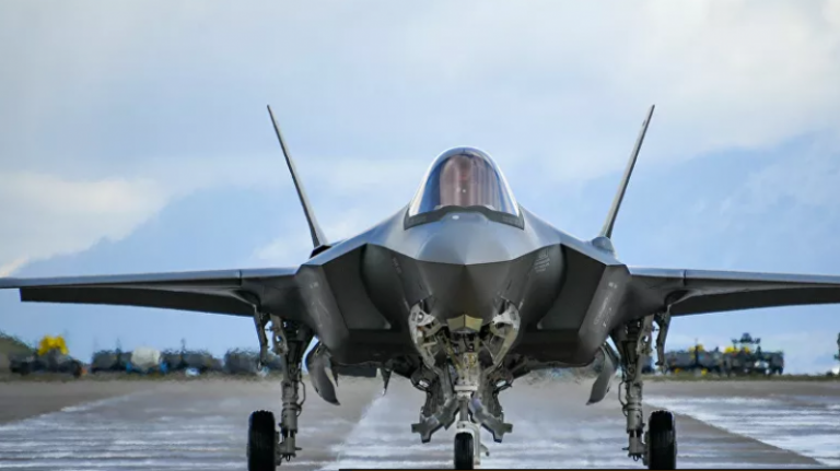 ترامب يهدد باستخدام حق النقض في حال منع الكنغرس عملية بيع أسلحة للإمارات