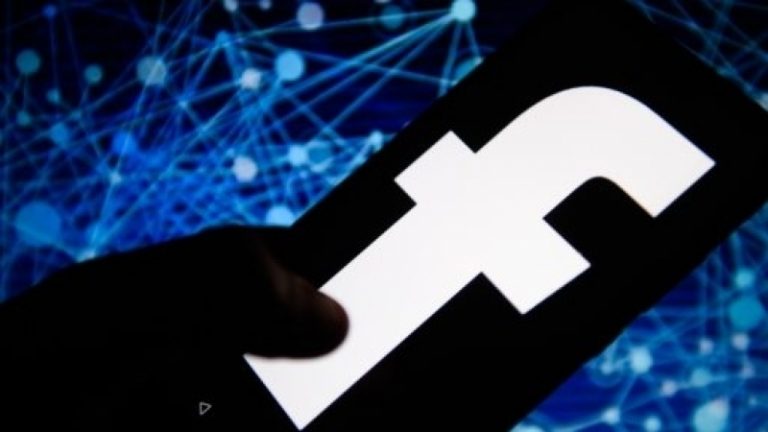 فيسبوك ينجح في تحديد مجموعة قرصنة