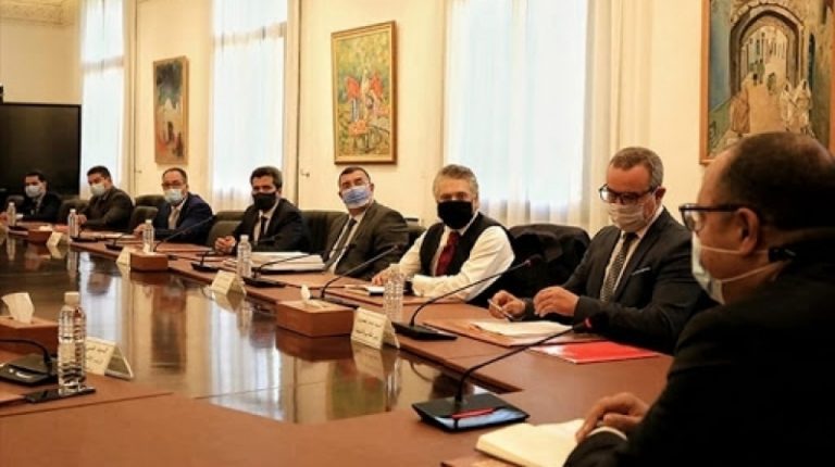 من الابتزاز إلى التفخيخ.. تخويف المشيشي والخوف من سعيد