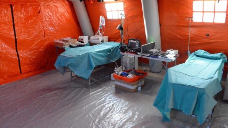 صور للهبة الفرنسية للحماية المدنية التونسية