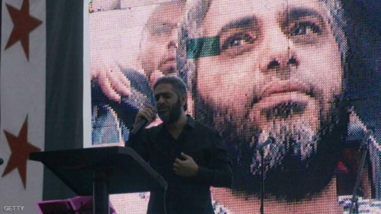 الحكم بالسجن مع الأشغال على المغني اللبناني فضل شاكر بتهم الإرهاب