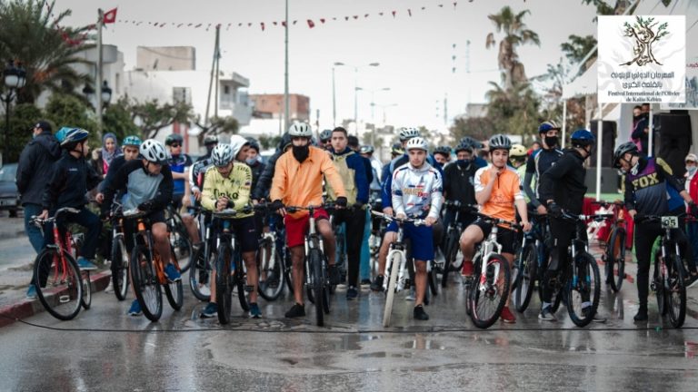 مهرجان الزيتونة بالقلعة الكبرى ينظم سباق الدراجات الهوائية
