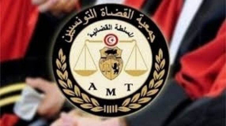 جمعية القضاة تطالب الحكومة بنشر مضمون اتفاقها مع هياكل نقابية قضائية