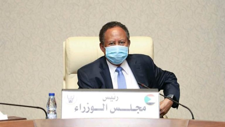 عاجل.. تعليق جديد من الحرية والتغيير بشأن “حمدوك”