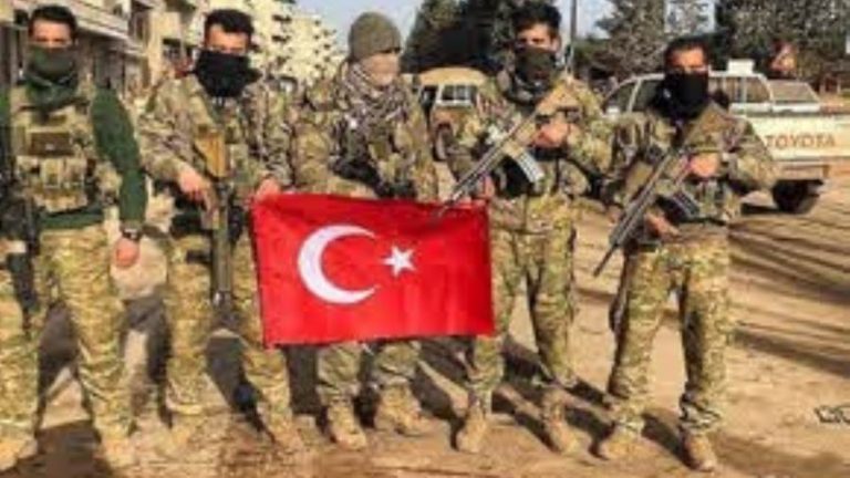 مسئول ليبي: تركيا أعادت مرتزقة سوريين قاتلوا في أذربيجان إلى ليبيا