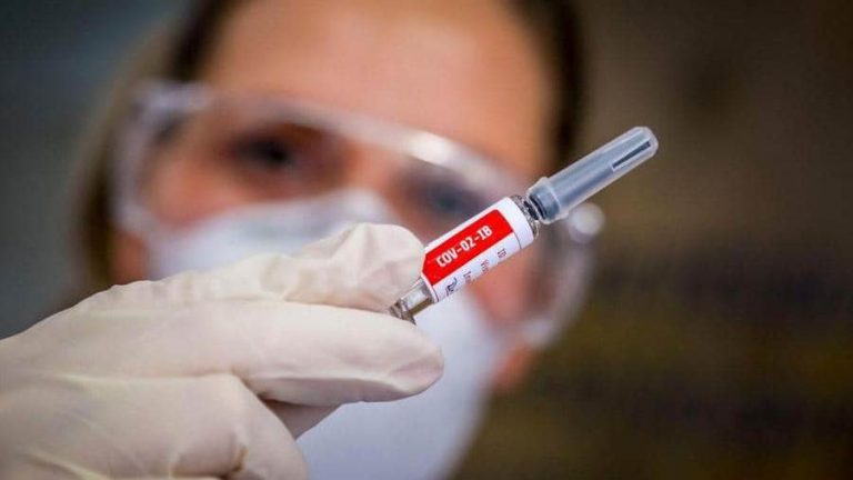 في الصين.. إنتاج رقم “خرافي” من جرعات لقاح كورونا