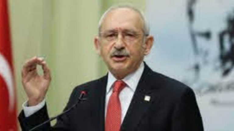 اتهام جديد للرئيس التركي بالتنصت على أسرته