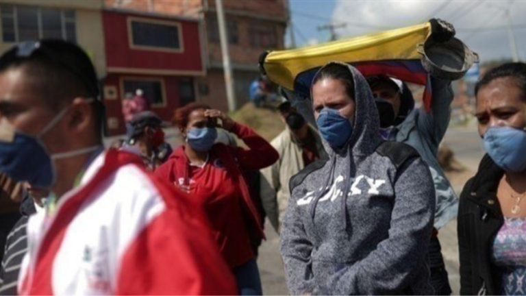 كولومبيا ترجح البدء في التطعيم ضد فيروس كورونا في ابريل المقبل