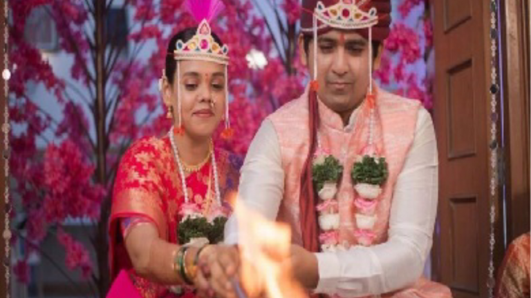 فيروس كورونا: كيف تتغلب تقاليد الزفاف الهندية على قيود الوباء؟