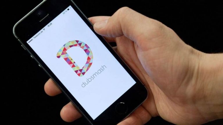 “ريديت” تستحوذ على تطبيق “دابسماش” المنافس لـ”تيك توك