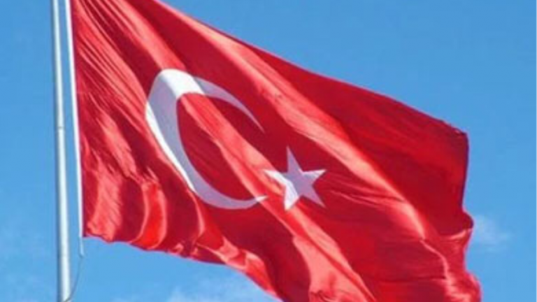 حزب باباجان يستعد لخوض الانتخابات التركية بعد استيفائه لشروطها