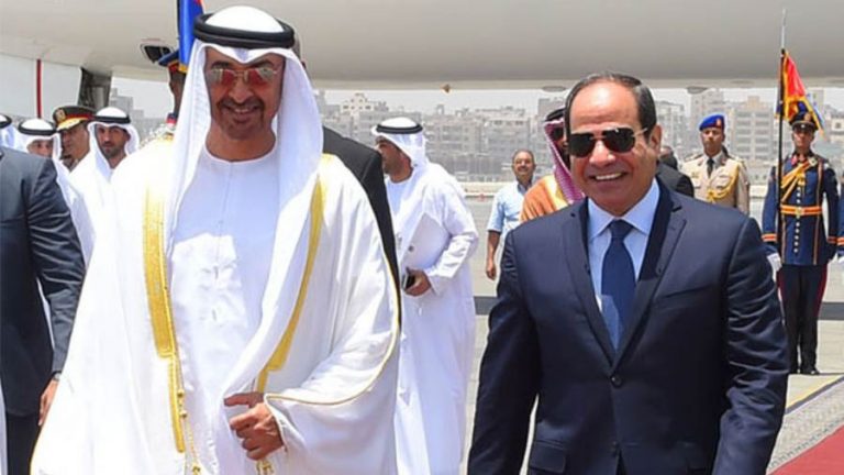 إعلامي مصري مرحبا بـ”بن زايد”: أهلا بك في بلدك الثاني