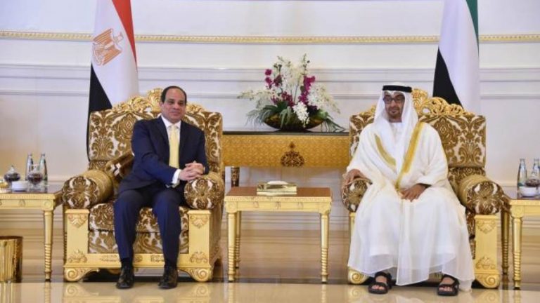 مباحثات “السيسي” و”بن زايد” بالقاهرة.. اتفاقات وتهاني متبادلة