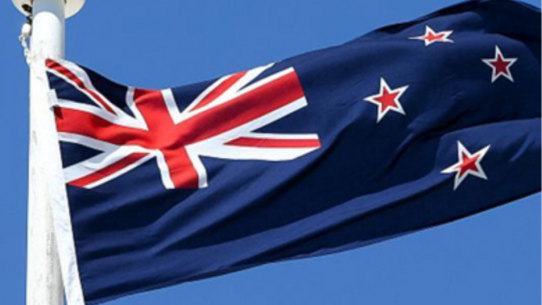 نيوزيلندا تدرس تعزيز قواعد السلامة لسياحة المغامرات