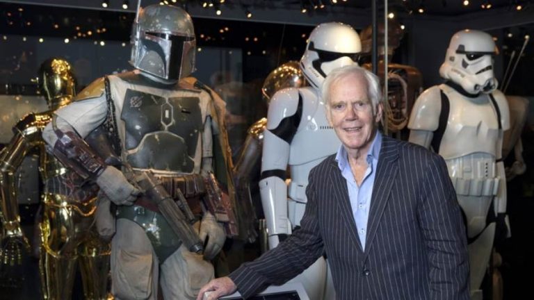 وفاة الممثل البريطاني جيريمي بولوك