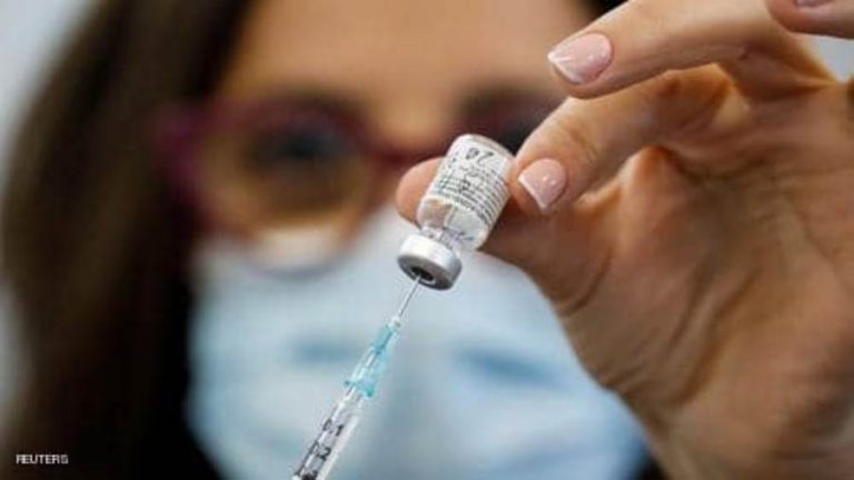 هيئة أمريكية طبية تعلق حول حالات الحساسية من لقاح كورونا