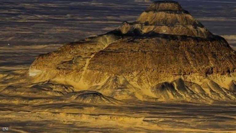 “إيني” تعلن عن اكتشاف نفطي جديد في صحراء مصر الغربية