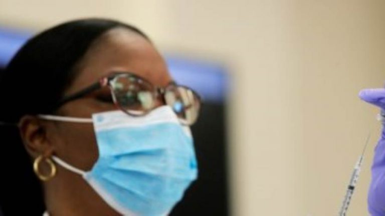 المملكة المتحدة تُسجل أعلى معدل زيادة يومية في حالات الإصابة بكورونا