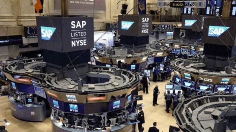 بورصة وول ستريت تسجل مستويات قياسية مرتفعة