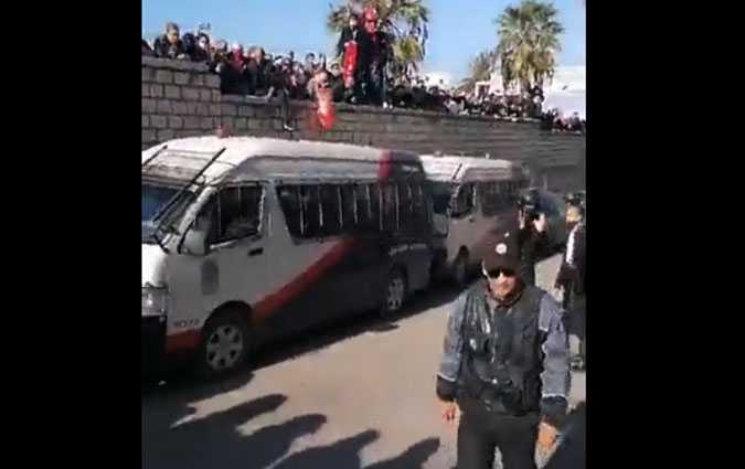 فوضى و صدامات في الوقفة الاحتجاجية لأعوان العدلية