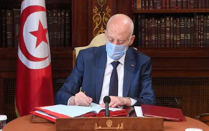 هل يخرق رئيس الجمهورية الدستور ؟