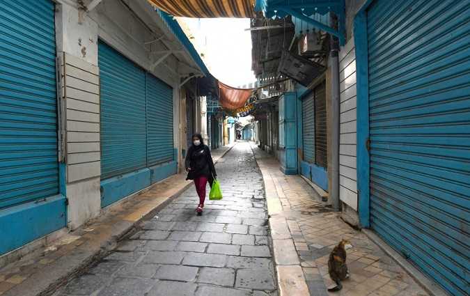 اللجنة العلمية تقترح إقرار الحجر الصحي الشامل ومنع التنقل بين المدن بمناسبة  عيد الفطر