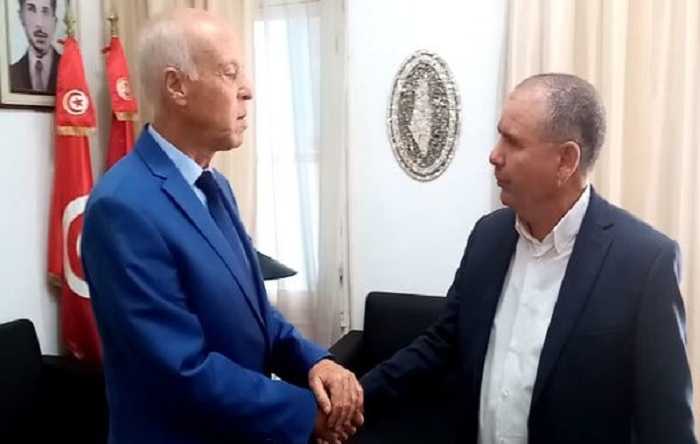 قيس سعيد يضع طائرات على ذمّة اتحاد الشغل لنقل الدعم إلى الشعب الفلسطيني