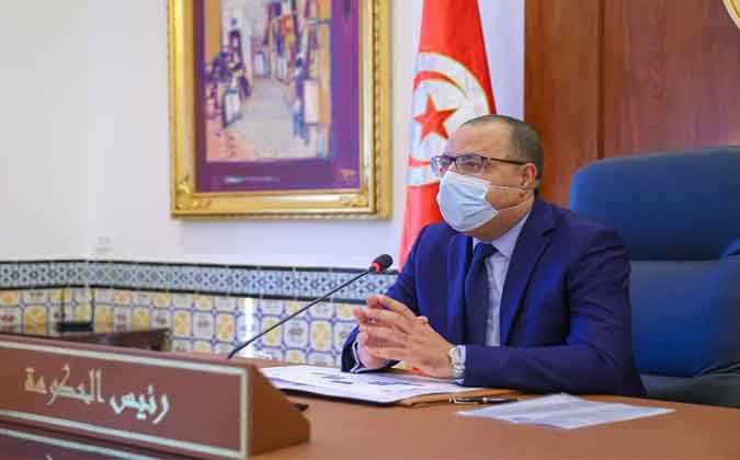 هشام المشيشي يدعو الى مراجعة و تقييم الاجراءات الخاصة بالوافدين على تونس
