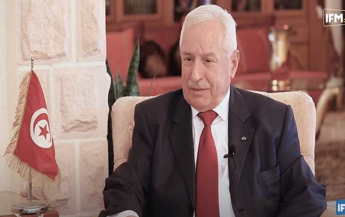 الجنرال بن حسين: القوات الأمنية والعسكرية يجب أن تعمل تحت قيادة موحّدة