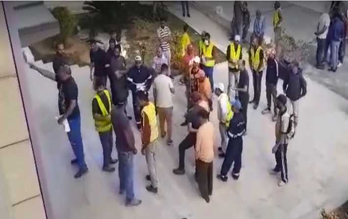 ميليشيات فتحي العيوني تحاصر شمس أف أم والمشيشي يُسدي تعليماته بحمايتها