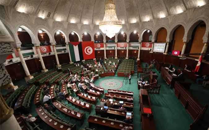 منظمة بوصلة : نواب البرلمان يتمتعون بعطلة سنوية مدفوعة الاجر شهري أوت و سبتمبر
