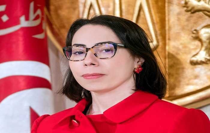 نادية عكاشة للشباب التونسي: أنتم المستقبل وبكم ومعكم نبني تونس جديدة