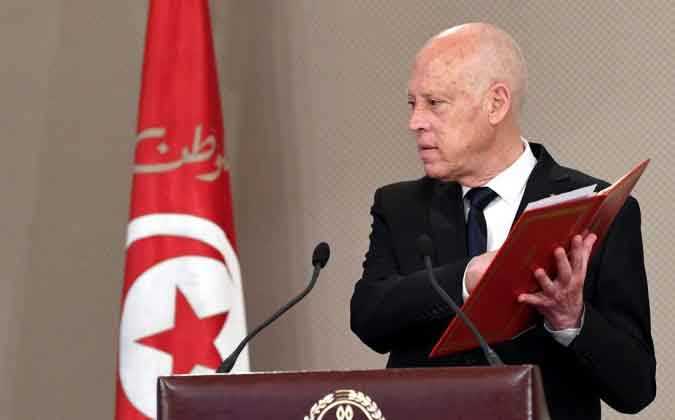 قيس سعيد و الحكومة : اللحظة  التي لم تأت بعد