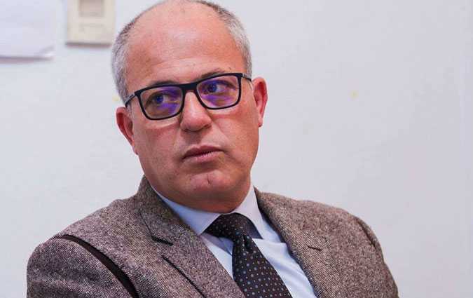 نبيل حجي : قيس سعيد ارتكب جرائم في حق النواب و سنقاضيه على ذلك