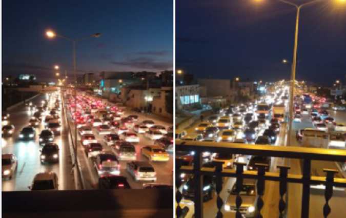 اختناق مروري شديد في ساعة الذروة بسبب موكب رئاسي لافتتاح سفارة فلسطين