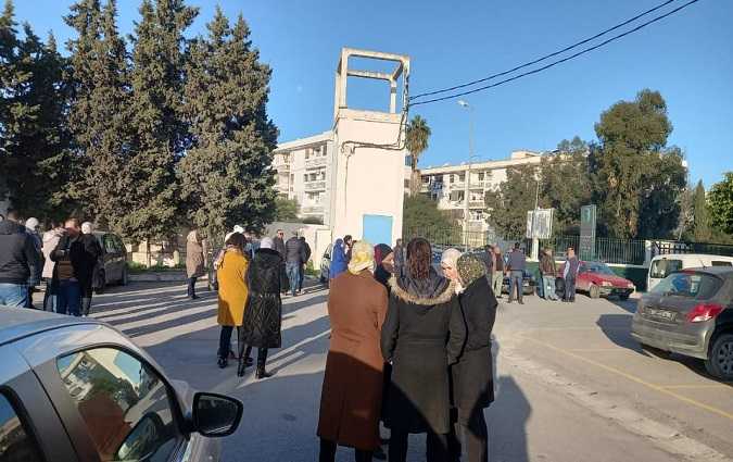 أعوان الصيديلة المركزية في اضراب