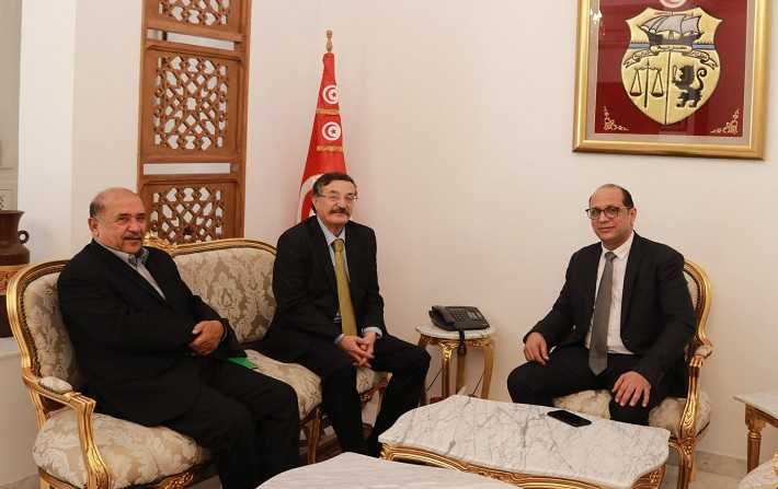 في لقائه بوفد عن الجامعة التونسية لمديري الصحف : مالك الزاهي يعِد بمساعدة مؤسسات الصحافة المكتوبة