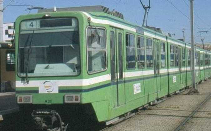 تونس العاصمة : استئناف حركة الميترو