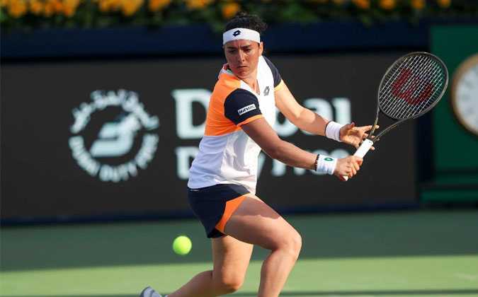 أنس جابر تترشح الى الربع النهائي من دورة دبي للتنس