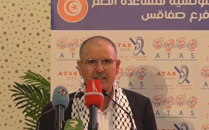 الطبوبي من صفاقس : لا مجال للتجميد أو التقليص في الاجور