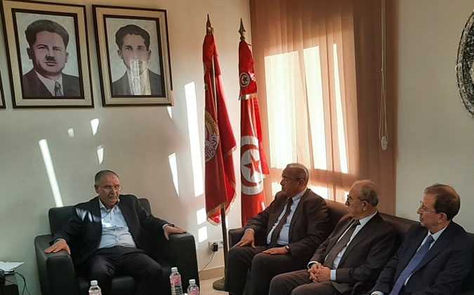 سمير ماجول في اتحاد الشغل  لتهنئة نور الدين الطبوبي