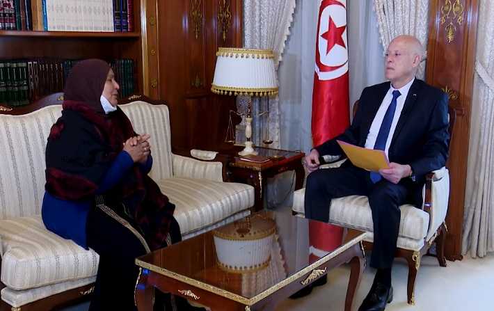 تمّ الحُكم عليها بخطية مالية: قيس سعيد يستقبل زينة الكشباطي ويؤكد أنّ الحرب ضد المحتكرين لا تتعلق بالفقراء