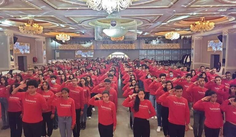 الجيش الأحمر لنزار الشعري يثير استغراب التونسيين