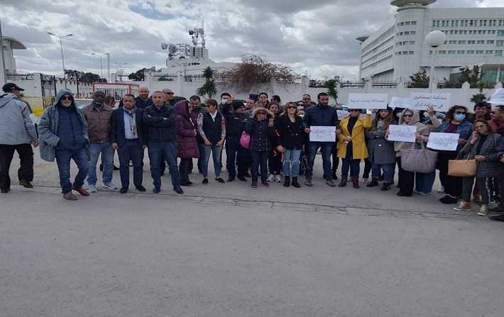 بالصور : الإضراب العام الحضوري في المؤسسات الإعلامية العمومية